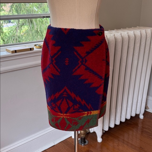 Ralph Lauren Country. Vintage wool wrap Mini Skirt - Picture 1 of 10
